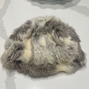 Adrianne landau Fur Gray and Cream Hat